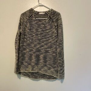 RD Style chunky knit blk and white acrylic cozy sweater med